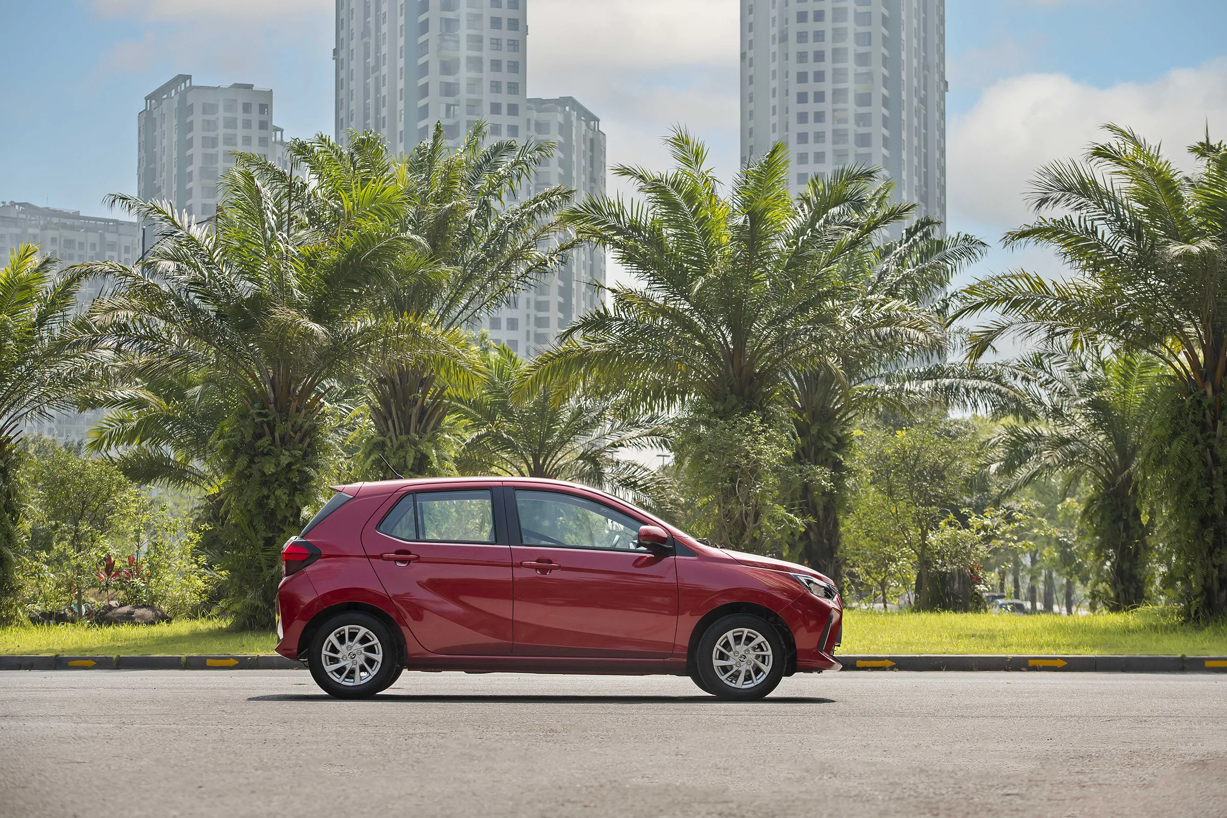 Toyota-Wigo-ngoai-that-D02
