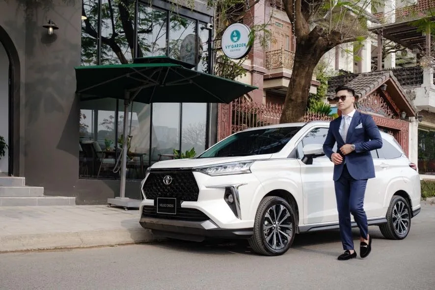 Toyota Veloz Cross 2025: 5 Màu Sắc Đẳng Cấp & Công Dụng Thực Tế