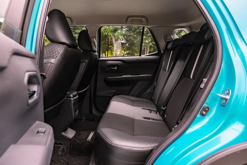Toyota Raize: Bảng giá lăn bánh, Thông tin Xe & Ưu đãi tháng 05/2026 - Ảnh 18