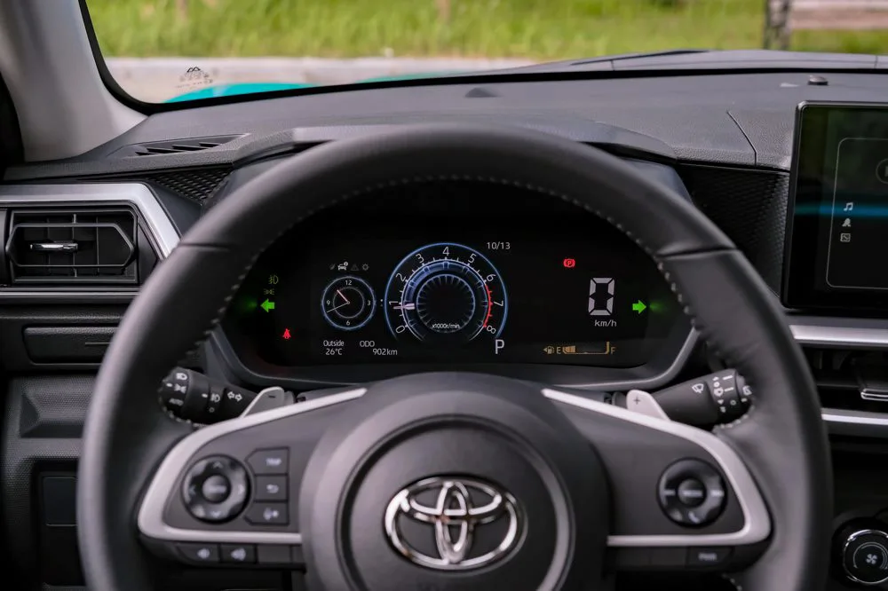 toyota-raize-36