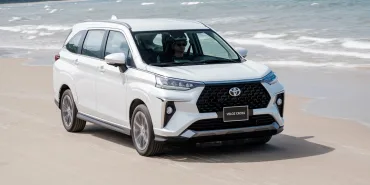 Toyota Veloz Cross: Bảng giá lăn bánh, Thông tin Xe & Ưu đãi tháng 2026