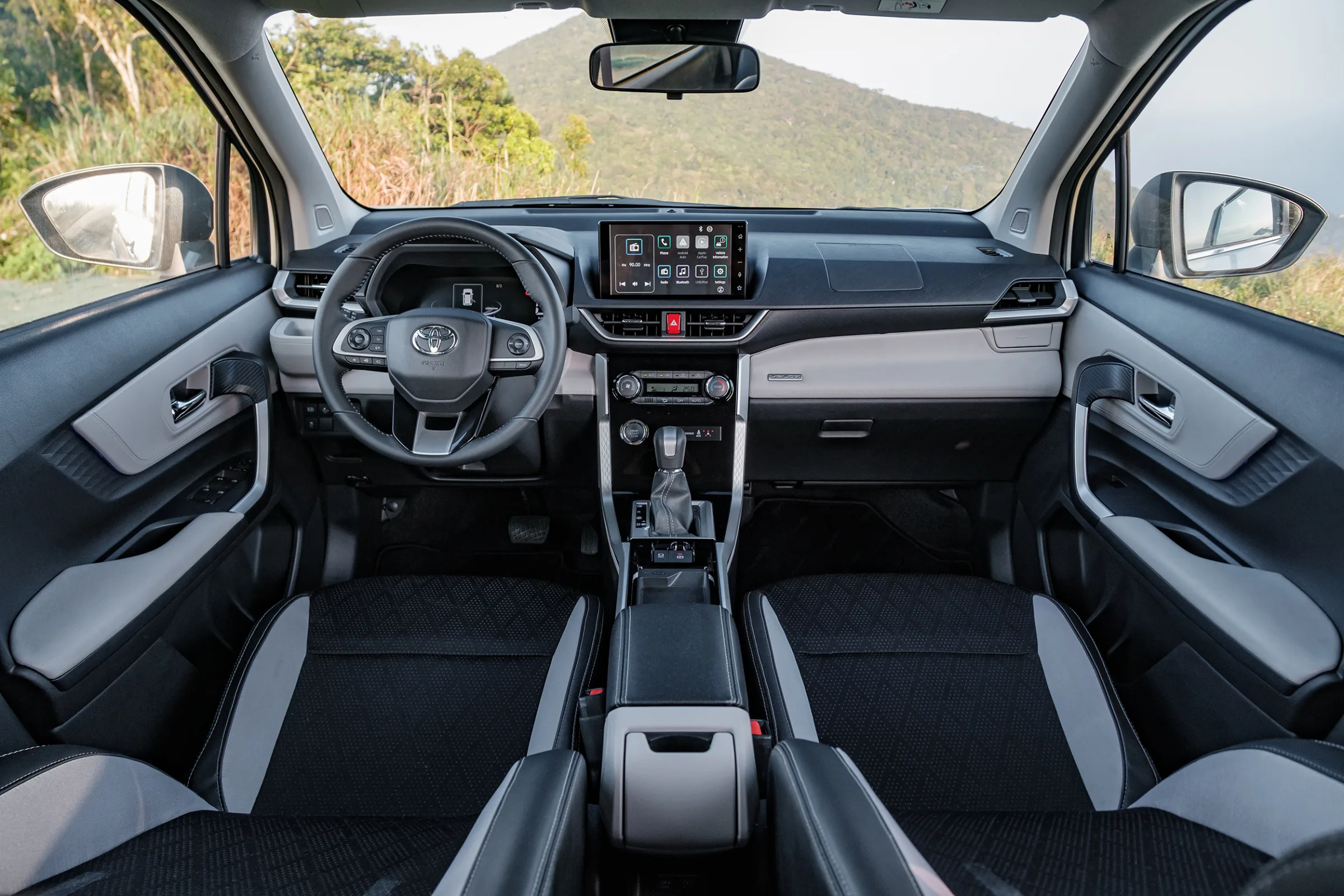 toyota veloz cross 23