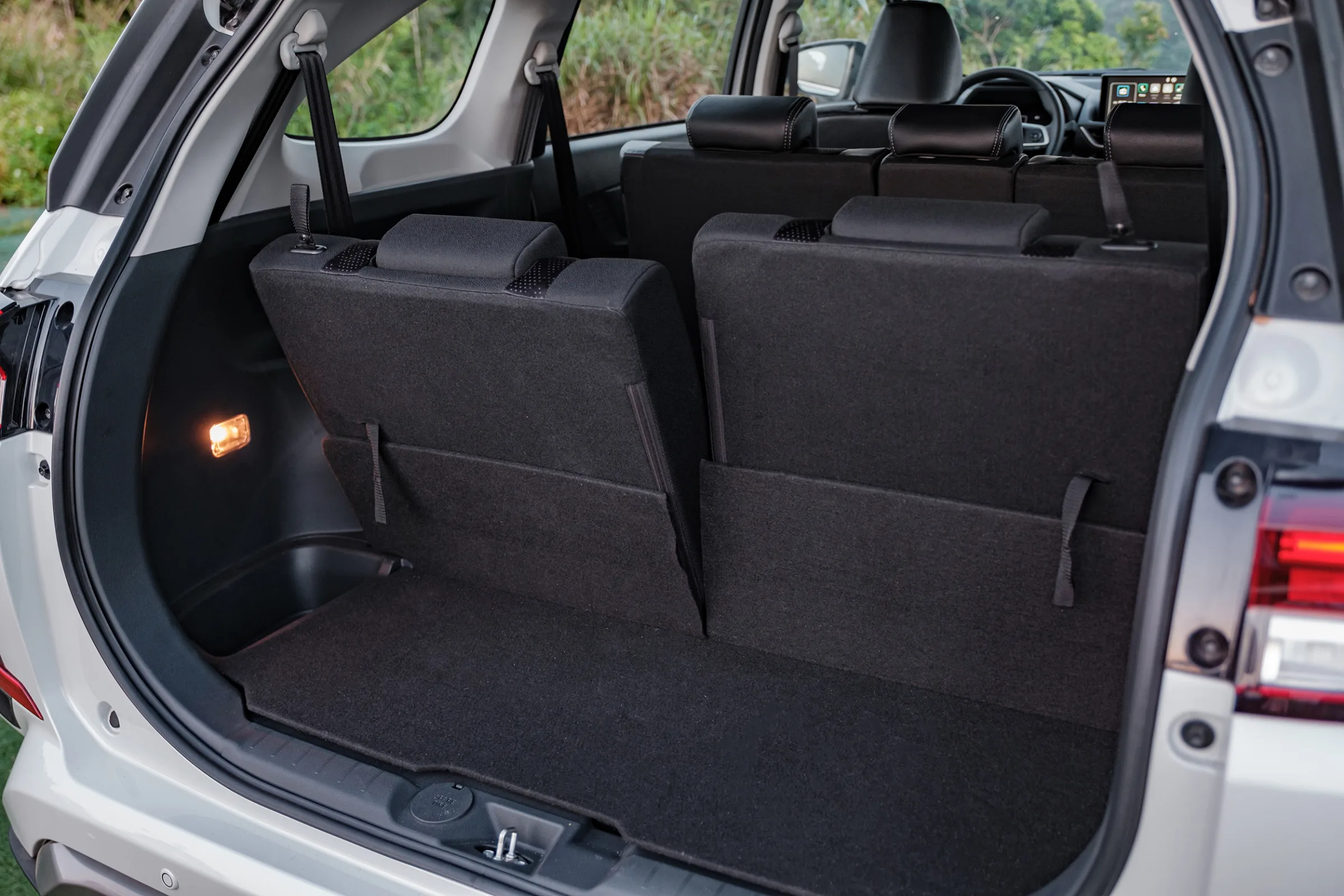 Toyota Veloz Cross: Bảng giá lăn bánh, Thông tin Xe & Ưu đãi tháng 2026 - Ảnh 23